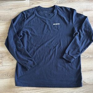 Patagonia Men's Dark Blue Long Sleeve Tee